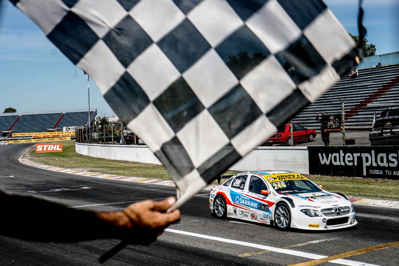 La Galeria de Imágenes de la final del Top Race en Buenos Aires: WhatsApp Image 2022-11-27 at 15.09.46.jpeg